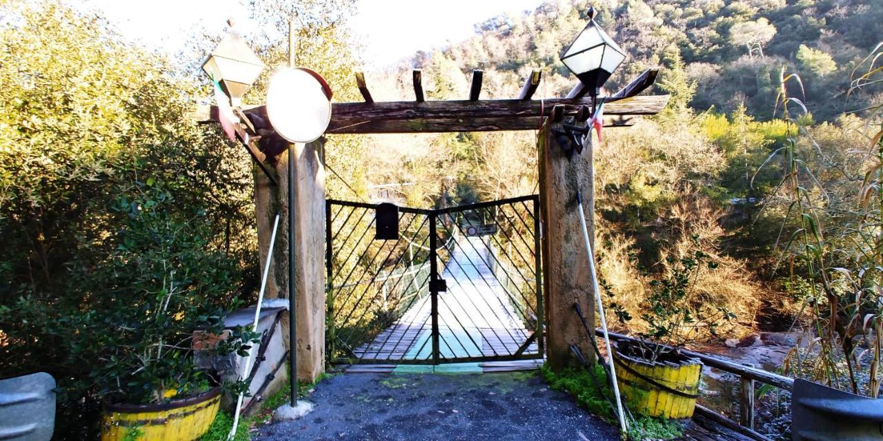 Agricamping Ponteraggio N.1 Hotel Dolceacqua Kültér fotó